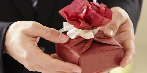 Simple Gifts for Coworkers