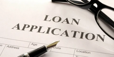 Who can finalize my loan application with a bad credit score?