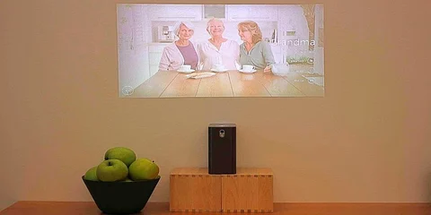 How To Get the Most from Ultra Short Throw Projectors?