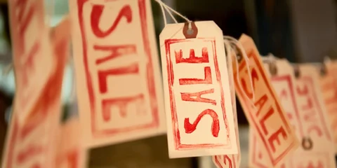 The Pros & Cons Of Using Coupons For Your Business