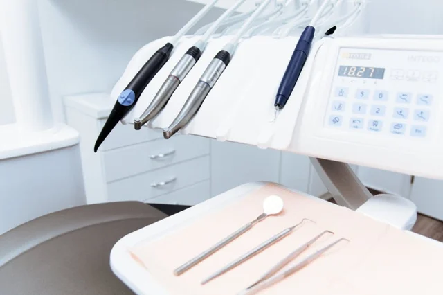 Tips for choosing the right dentist