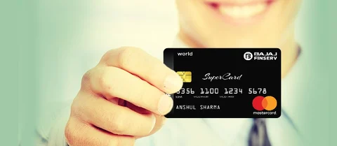 Know the Advantages of Owning a Credit Card
