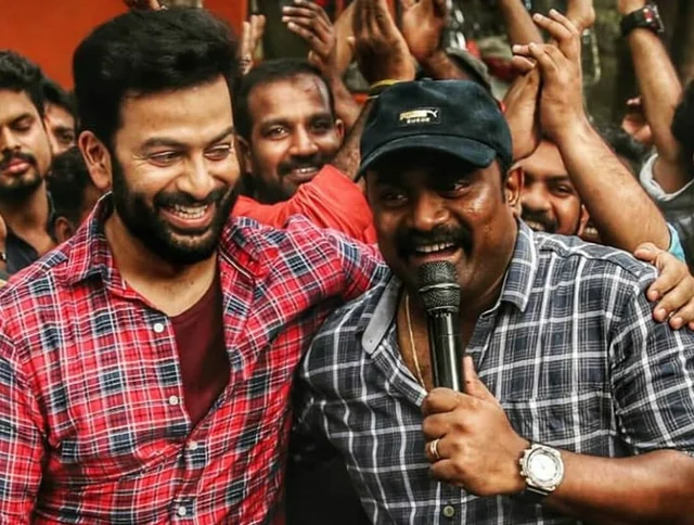 പൃഥ്വിയും നാല് നായികമാരും, ഷാജോണും ലിസ്റ്റിന് സ്റ്റീഫനും; ബ്രദേഴ്സ് ഡേയ്ക്ക് ടിക്കറ്റെടുക്കാന് കാരണങ്ങള്