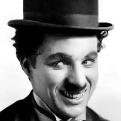 That mischievous Chaplin smile. (Photo: Twitter/<a href="https://twitter.com/ChaplinCinema">@ChaplinCinema</a>)