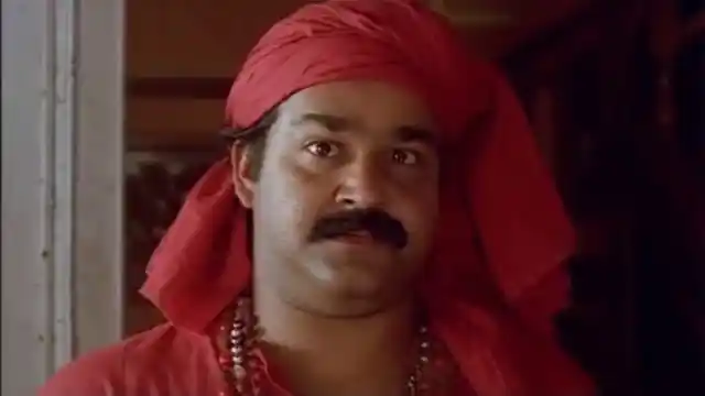 Mohanlal in a scene from <i>Manichitrathazhu </i>(1993).