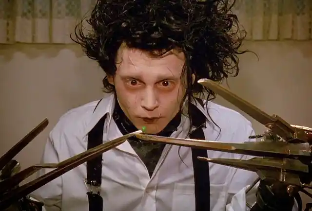 <i>Edward Scissorhands</i> (Photo:<a href="https://www.youtube.com/watch?v=M94yyfWy-KI"> YouTube/JohnVexer</a>)