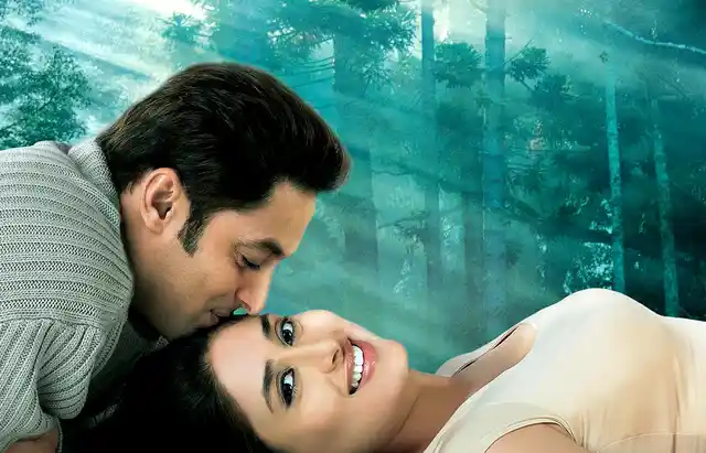 Film Poster: Salman Khan and Kareena Kapoor in <i>Kyon Ki...</i> (2005)