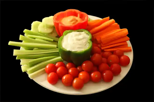 The focus of your weight loss program should be to make healthier choices all day long, and mealtimes are no exception (Photo: iStock)