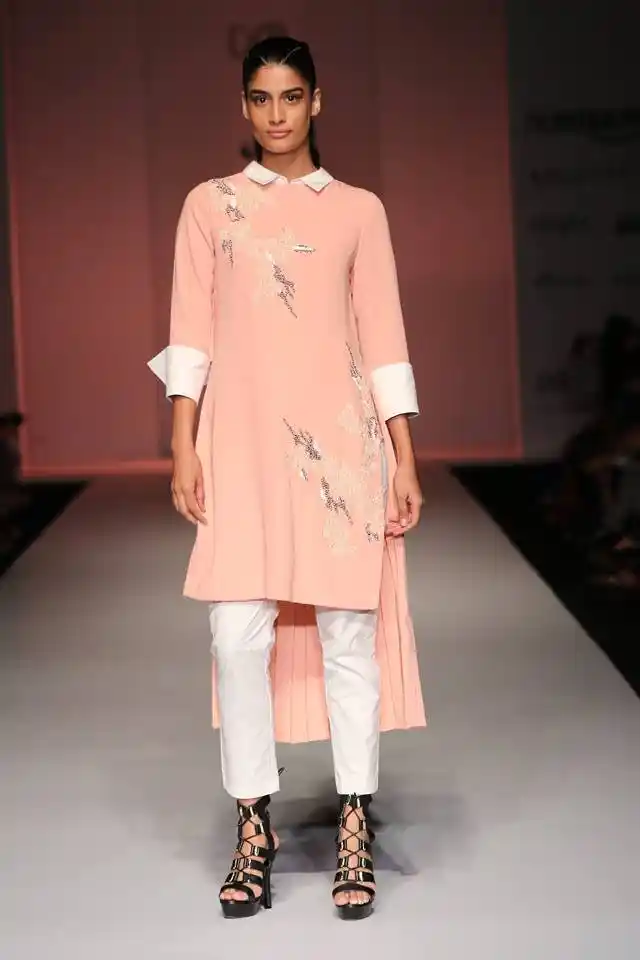 Vineet Bahl’s creation. (Photo: FDCI)