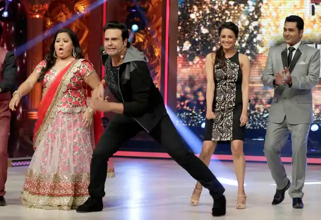 Roast masters Krishna and Bharti dance away to glory (Photo: Yogen Shah)
