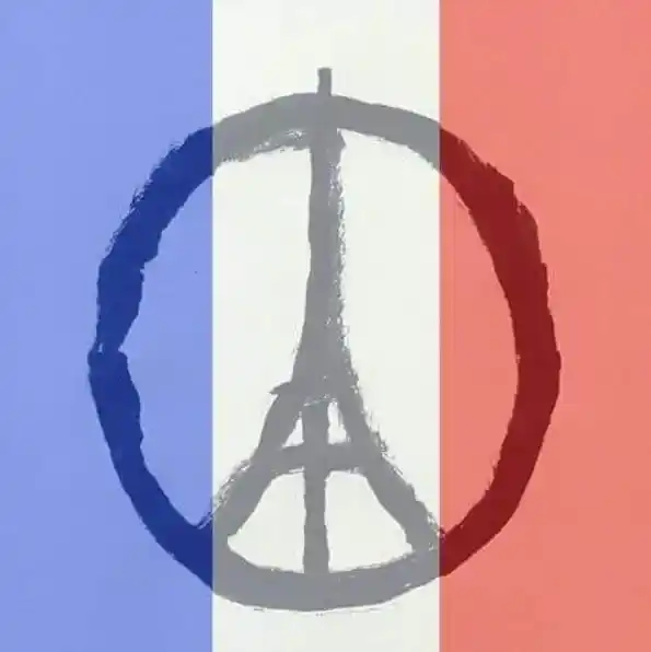 People across the world have changed their display pictures on Twitter and Facebook to show solidarity towards the Paris attacks (Photo: Twitter/<a href="https://twitter.com/Mahabharata_ID/status/665796793540739072">@Mahabharata_ID</a>) 