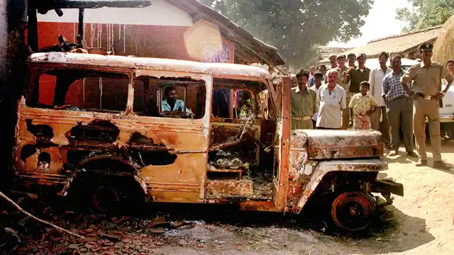 The burnt vehicle in which Graham Staines and his sons were killed on 22 January 1999. 
