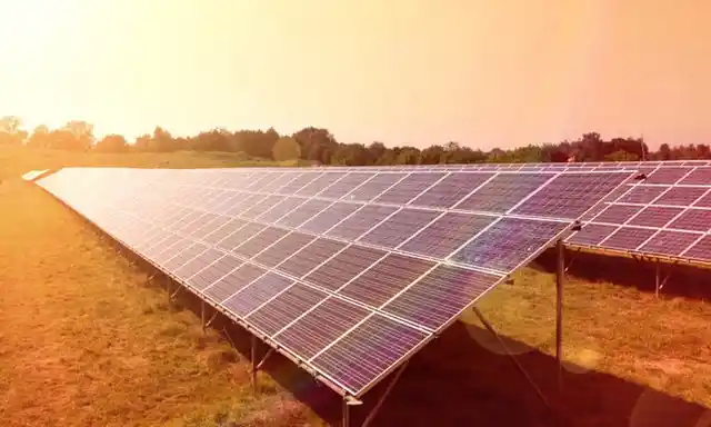 Solar panels. (Photo: iStockphoto)