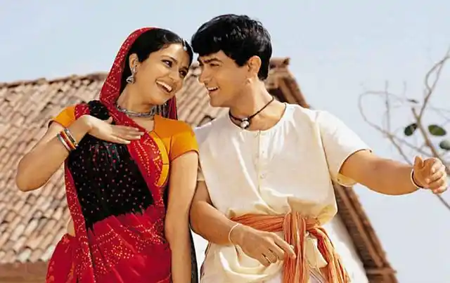 Gracy Singh and Aamir Khan in a scene from <i>Lagaan </i>