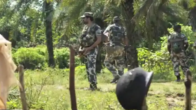 CRPF manning a Naxal-affected area. (Photo Courtesy: YouTube screengrab/<a href="https://www.youtube.com/watch?v=vAZBFcTR0BY">The Times of India</a>)