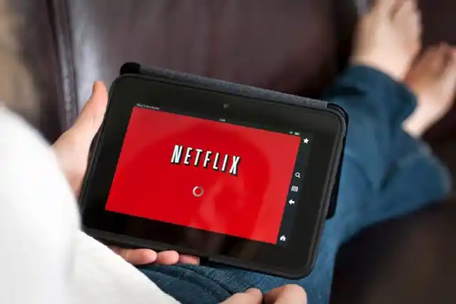 Netflix has made binge-watching entire seasons of TV shows a common practice. (Photo: <b>The Quint</b>)