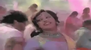 Dharmendra and Hema Malini in <i>Sholay</i> (Source: <a href="https://www.youtube.com/watch?v=O0DPI2Q3Zt4">YouTube/Videos</a>)
