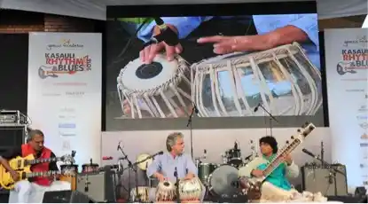 Tabla Maestro and Sultan of Strings. (Photo: Spriha Srivastava)