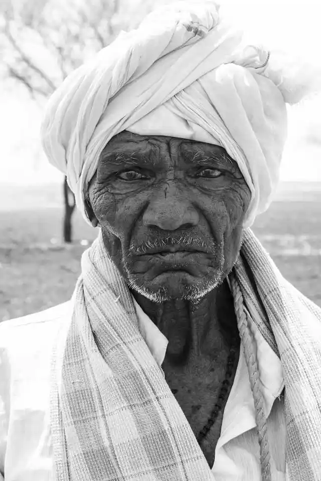 Distressed farmer suicides have averaged 9 a day. The drought has literally sucked life out of Maharashtra’s agrarian communities. (Photo: Ameya Marathe, curated by Nikhil Inamdar)