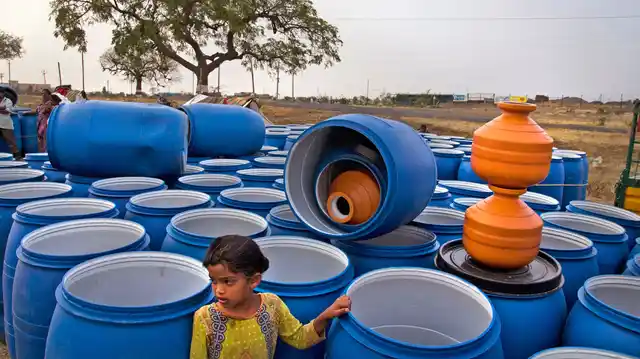 Latur of Maharashtra is facing the worst drought ever. (Photo Courtesy: Subrata Biswas/Greenpeace)