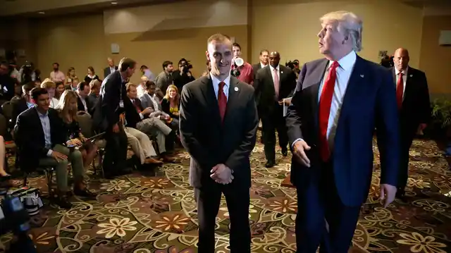 Republican presidential candidate Donald Trump with his campaign manager Corey Lewandowski (left) in Dubuque, Iowa on 25 August 2015. (Photo: AP)