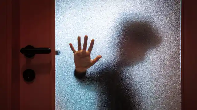 When the father and neighbour went in search of the child, they allegedly spotted Jayalabudeen sexually assaulting the child. 