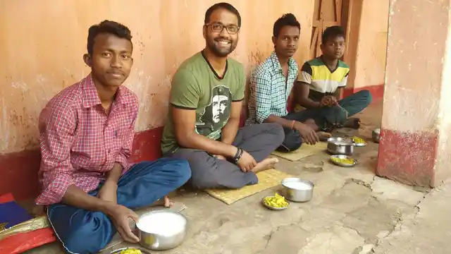 At Adivasi Ekta Samiti, Serenda Barbil, I would share hearty meals of ‘paani bhat’ with some of the 800 plus tribal students who reside and study here. (Photo Courtesy: Ankush Vengurlekar)