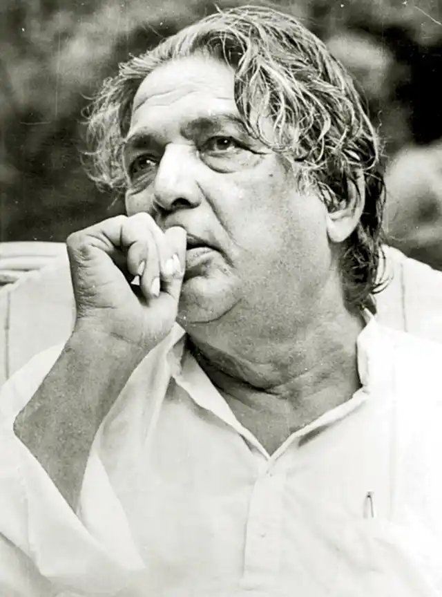 Kaifi Azmi never craved for reassurance and remained detached from flattery till the very end (Photo: www.azmikaifi.com)