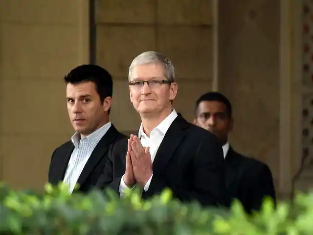 Apple chief Tim Cook, greets in Indian style at the Taj Mahal hotel in Mumbai on Wednesday, 18 May 2016. (Photo: AP)