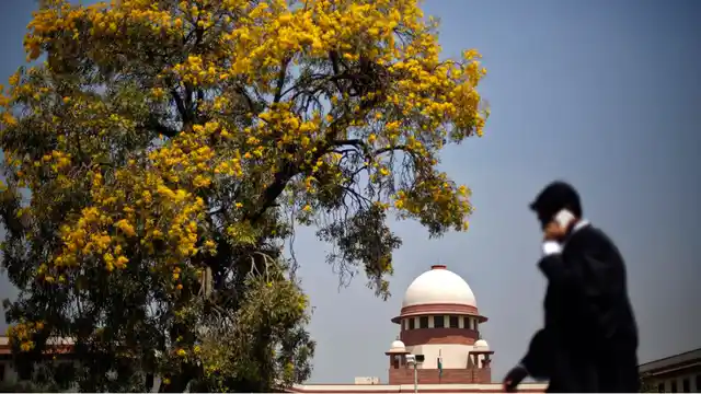 Elevation of high courts chief justices to the Supreme Court is usually followed by their shuffling for administrative reasons. (Photo: Reuters)