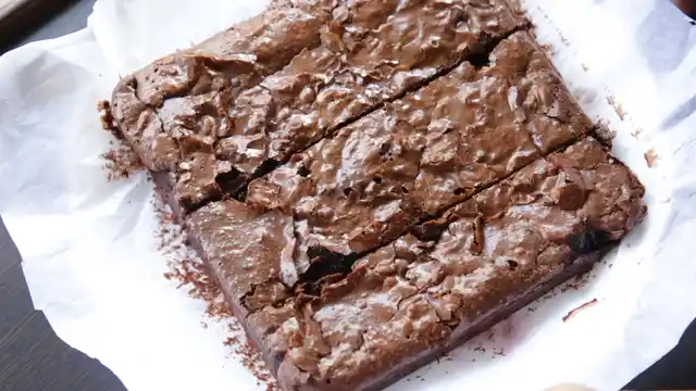 The brownies should be crispy on top and gooey in the centre (Photo: <b>The Quint</b>)