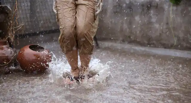 New building norms will encourage rain water capture. (Photo: iStockPhoto)