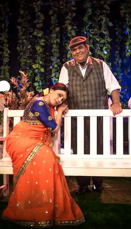 Satish Kaushik and Meghna Malik in <i>Mr</i> <i>and</i> <i>Mrs</i> <i>Murarilal.</i> (Photo Courtesy: Mindworkz)