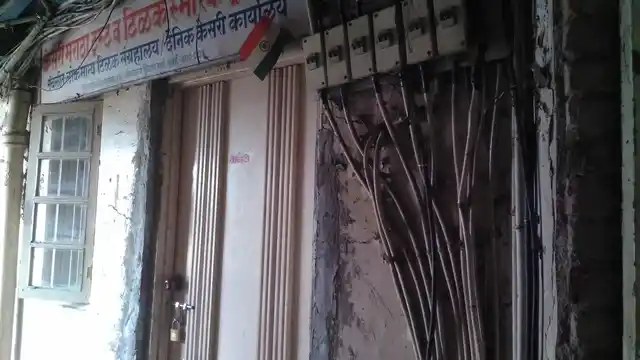 Bal Gangadhar Tilak lived and passed away in this room at Sardar Gruh in Mumbai.