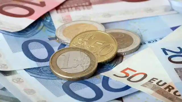 BRIC, ASEAN or SAARC have not been able to come up with a program of economic integration among the member countries or a common currency on the lines of Euro.(Photo: iStockphoto)