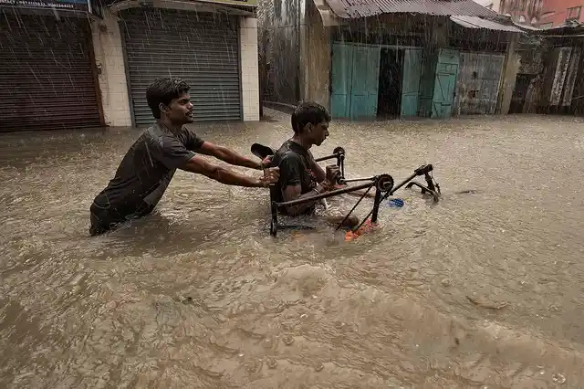 (Photo Courtesy of <a href="http://www.joydeepmukherjee.com/">Joydeep Mukherjee</a>, 2016)