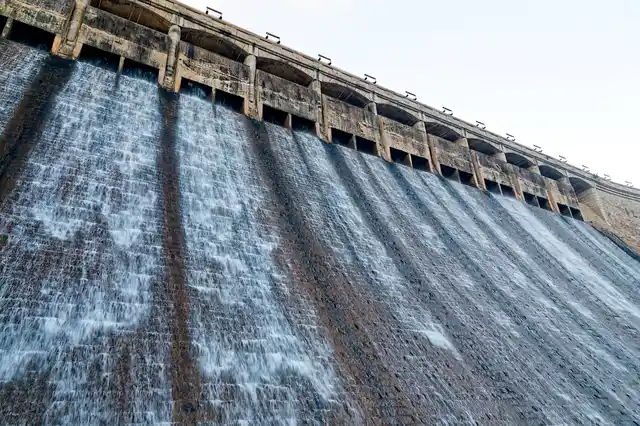 A Chinese dam. (Photo: iStock)