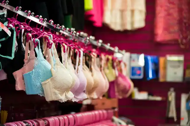 The labyrinth of bras. (Photo: iStock)