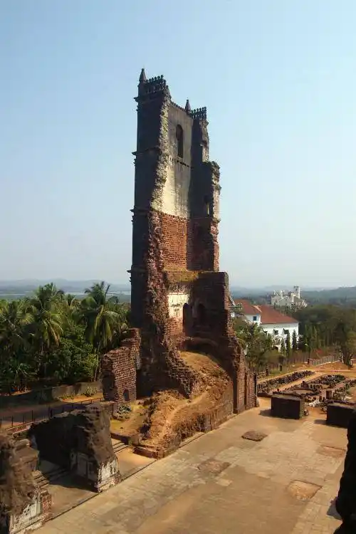 Ruins of the St Augustine Church in Goa. (Photo Courtesy: Facebook/<a href="https://scontent-sit4-1.xx.fbcdn.net/v/t1.0-9/10169407_747787565257822_5391616363868144654_n.jpg?oh=0ed099d48814966b57bd5d03aa625d3e&oe=58699C6C">Goa Prism</a>)