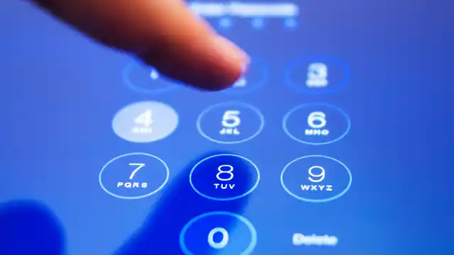 Iris scanners will replace 4-digit passcode option. (Photo: iStock)