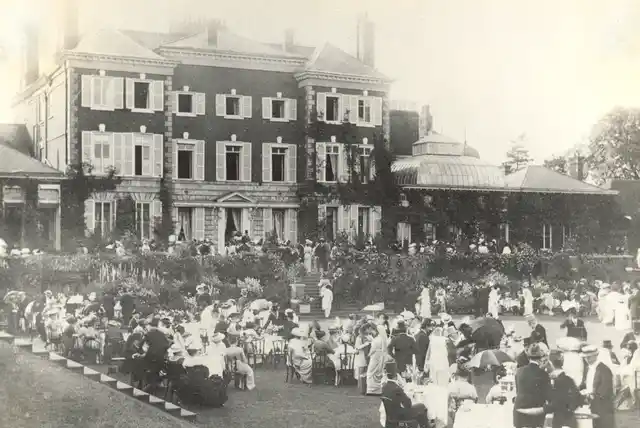 A party at the Twickenham Palace. (Photo courtesy: Tata Central Archives)
