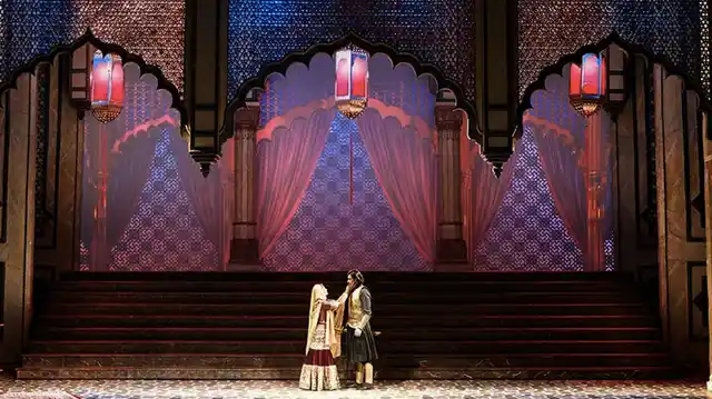 Sonal Jha as Jodha Bai steals the spotlight with her effortless portrayal of a conflicted queen, wife and mother. (Photo: <b>The Quint</b>/Pallavi Prasad) 