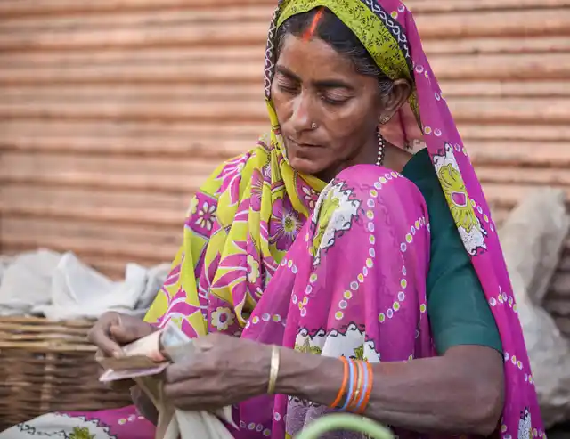 While our aspirations of giving identity to the many has made a dent, via Aadhar, a significant part of the economy still functions on the basic premise of give and take. (Photo: iStock Photos)