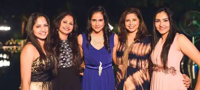 All five sisters play basketball. (Photo Courtesy: Facebook/<a href="https://www.facebook.com/photo.php?fbid=10154447398922432&set=t.635846074&type=3&theater">Akanksha Singh</a>)