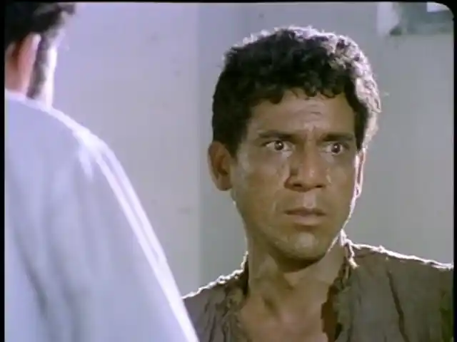 Om Puri in a still from <i>Aakrosh</i>.