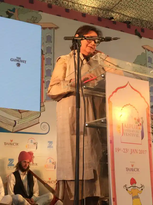 Namita Gokhale delivering her keynote address. (Photo: Urmi Bhattacheryya/The Quint)