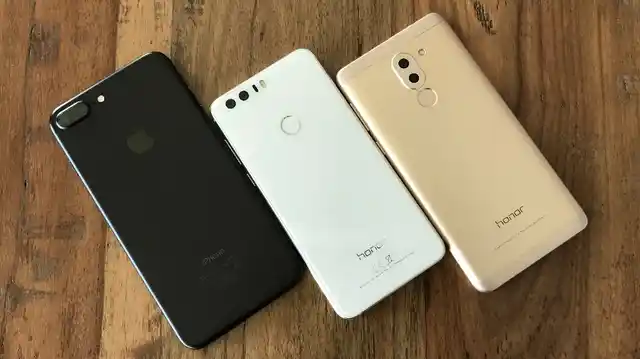 Huawei’s dual lens cameras on <a href="https://www.thequint.com/technology/2017/01/30/honor-6x-vs-honor-8-vs-iphone-7-plus-dual-camera-phone-comparison">Honor 8 and Honor 6X produce images comparable to iPhone 7 Plus</a>. (Photo: <b>THE QUINT/</b>Ankit Vengurlekar)