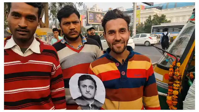 “Akhilesh has done a lot in the last 5 years,” says Mohammed Shabaz Khan, a <i>tempowala</i>. (Photo: <b>The Quint</b>/Vatsala Singh)