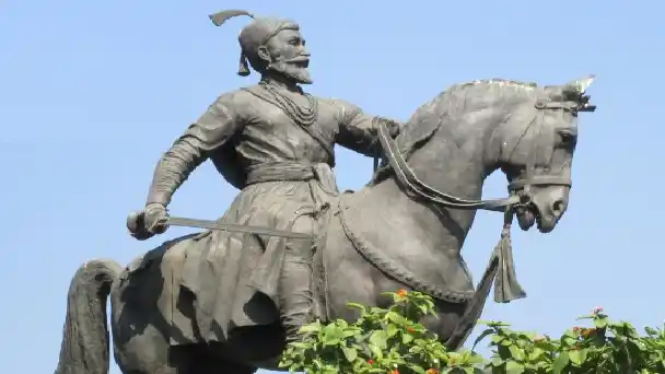 Representative image of a Shivaji Maharaj statue. 