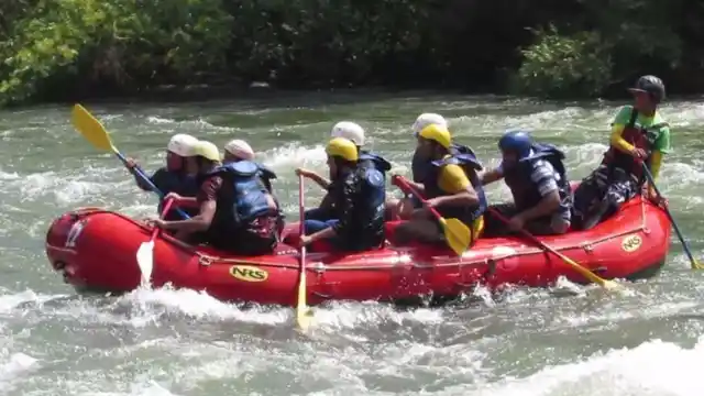 River rafting in Kolad. (Photo Courtesy: Twitter/<a href="https://twitter.com/NishantJain_88">@NishantJain_88</a>)